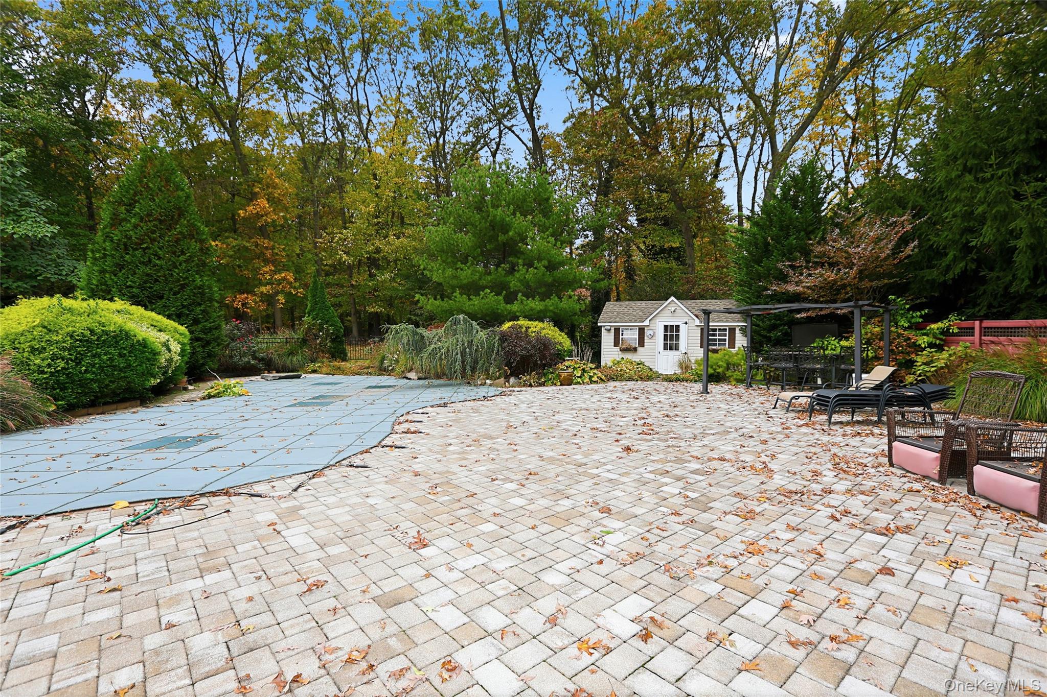 5 Fieldway Court, Huntington, NY 11743