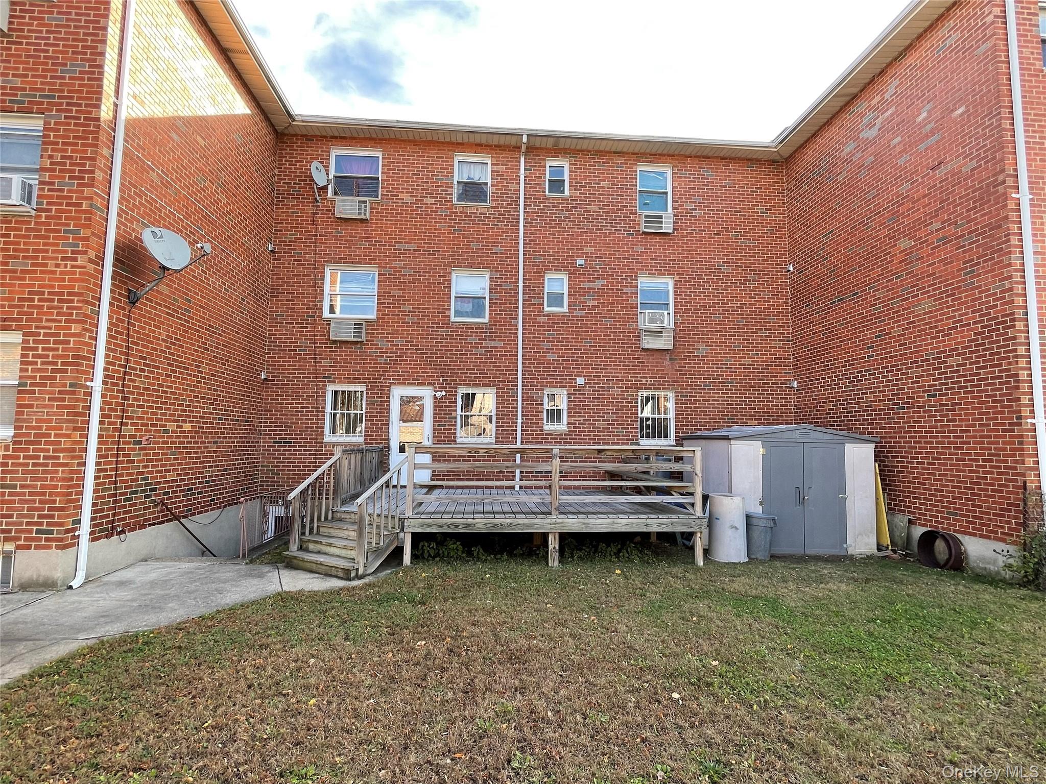 8808 Ransom Street, Queens Village, NY 11427