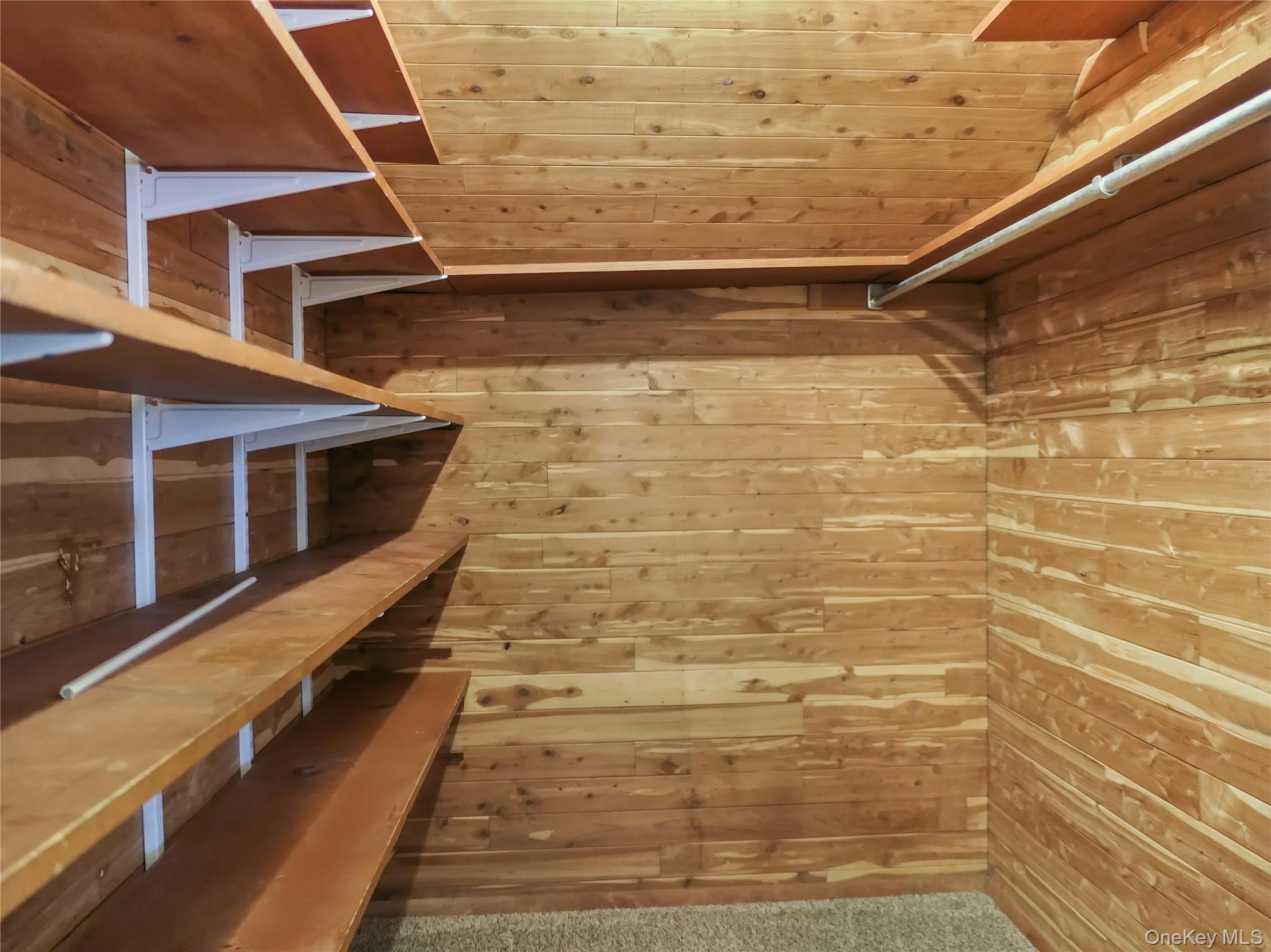 2809 Montauk Highway, Brookhaven, NY 11719