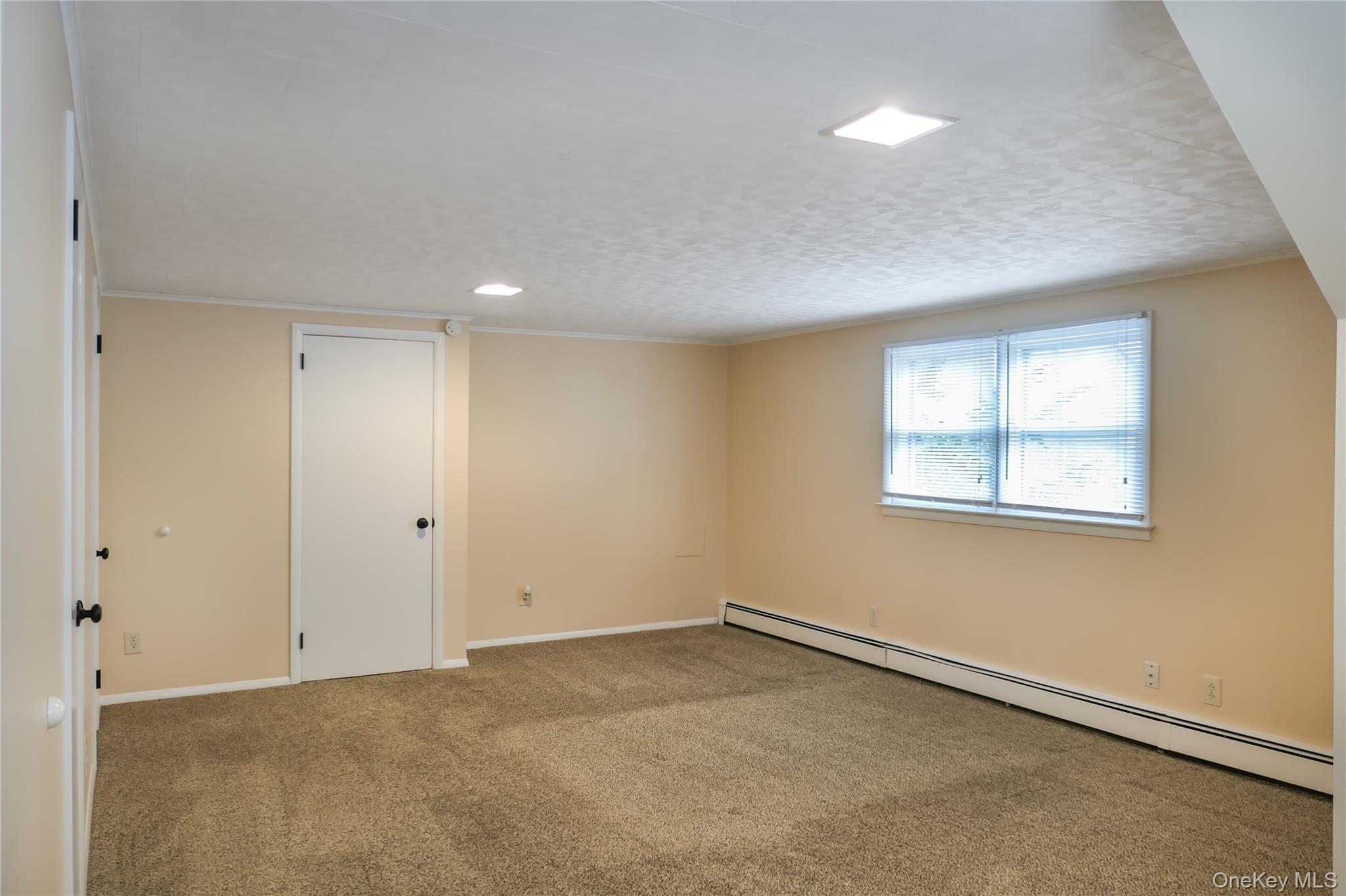 2809 Montauk Highway, Brookhaven, NY 11719