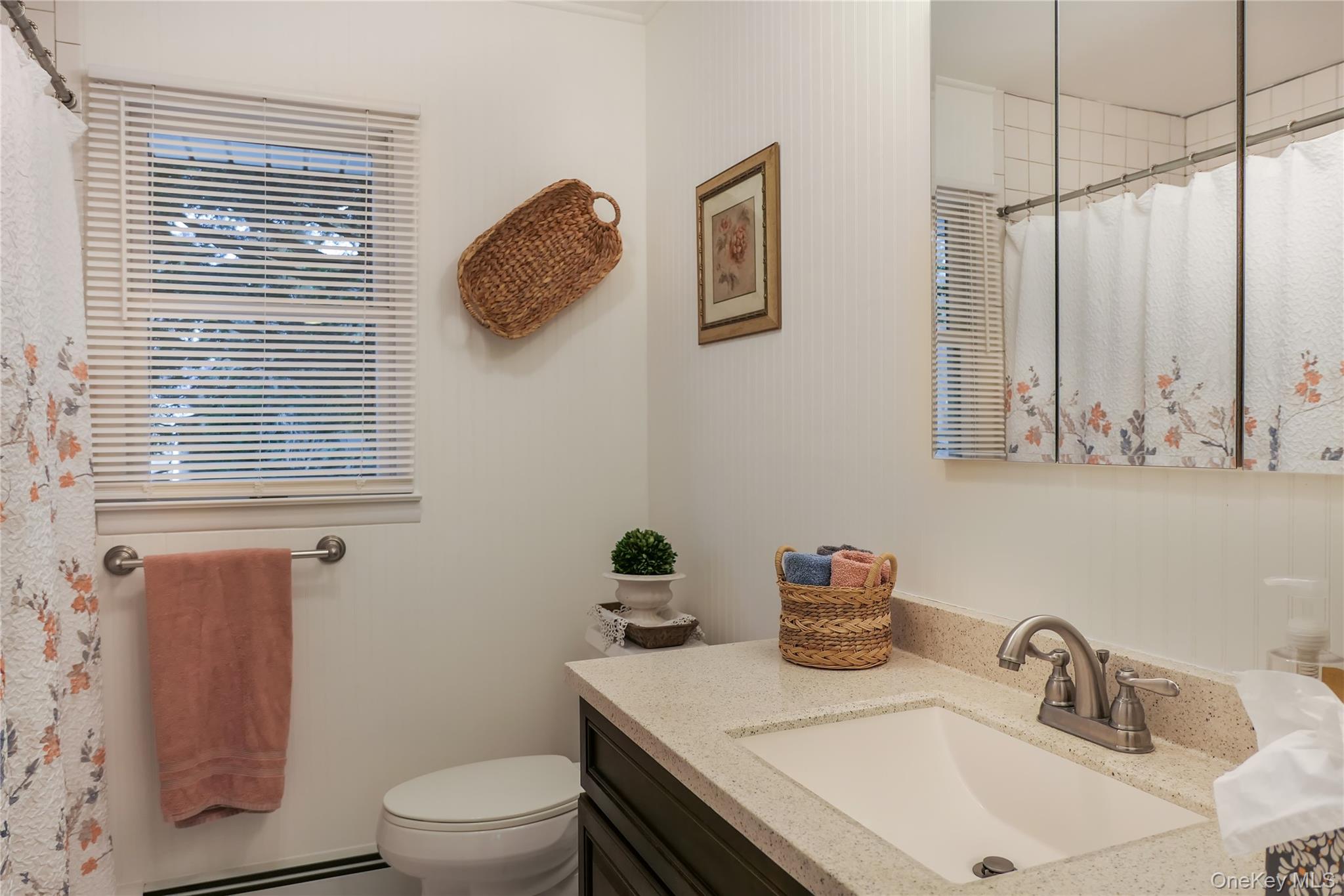 2809 Montauk Highway, Brookhaven, NY 11719