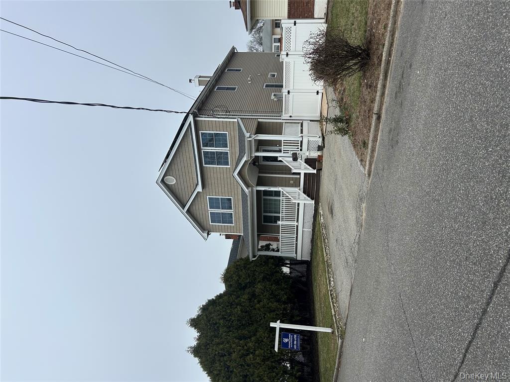 313 Lexington Avenue, West Babylon, NY 11704