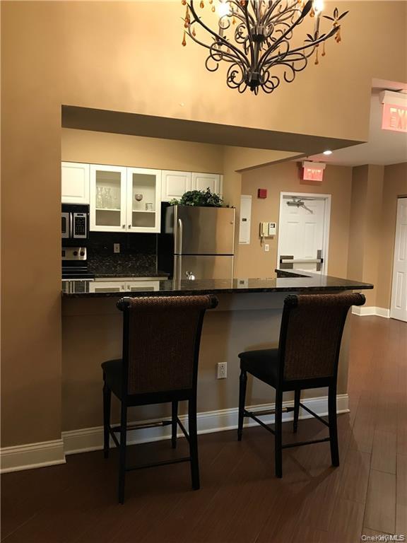 100 New Roc City Place # 206, New Rochelle, NY 10801