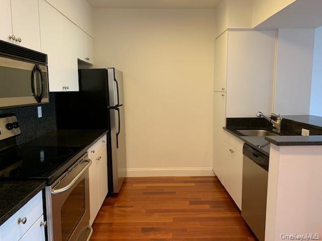 100 New Roc City Place # 206, New Rochelle, NY 10801