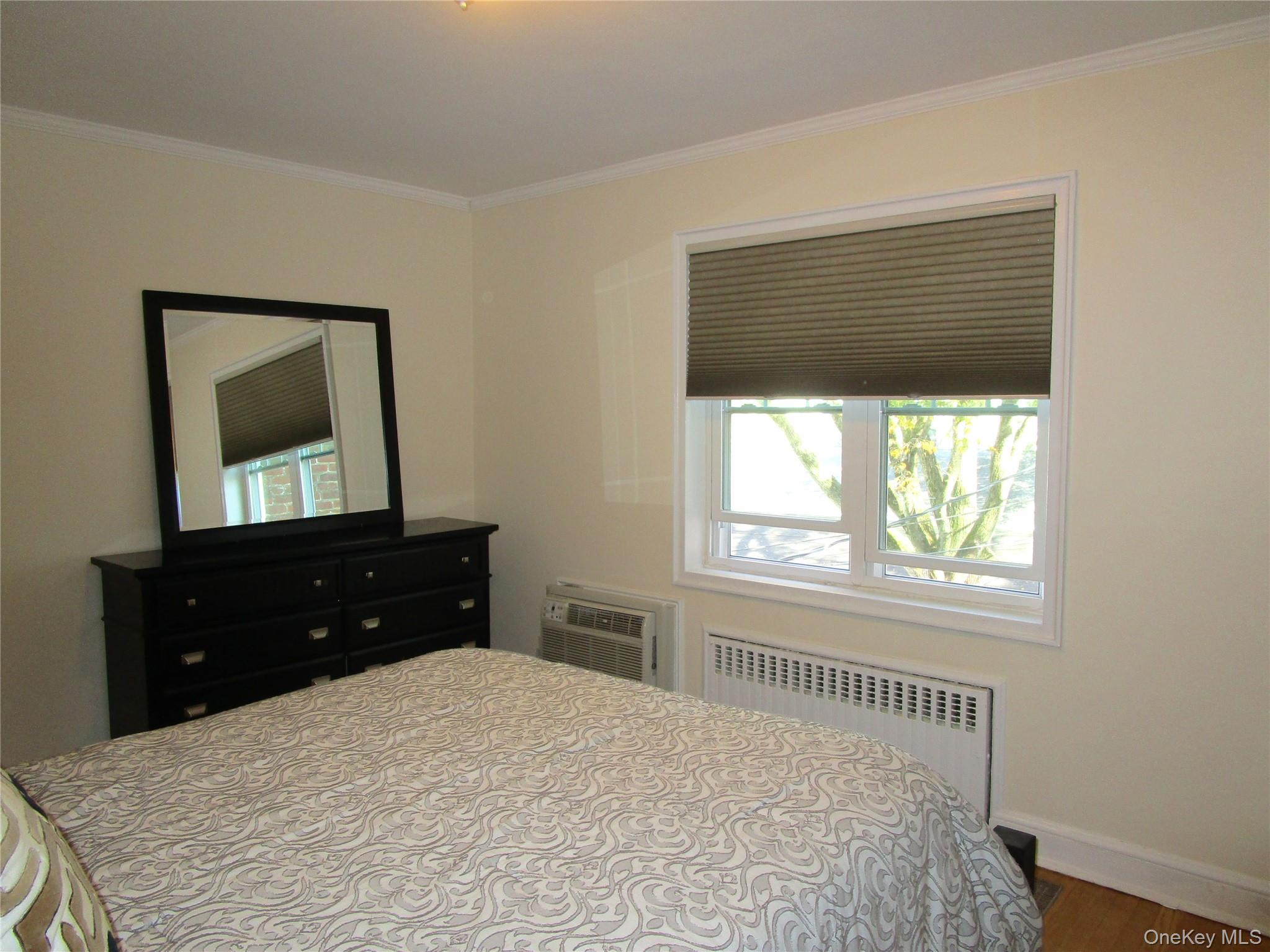 43 N Forest Avenue # C-23, Rockville Centre, NY 11570