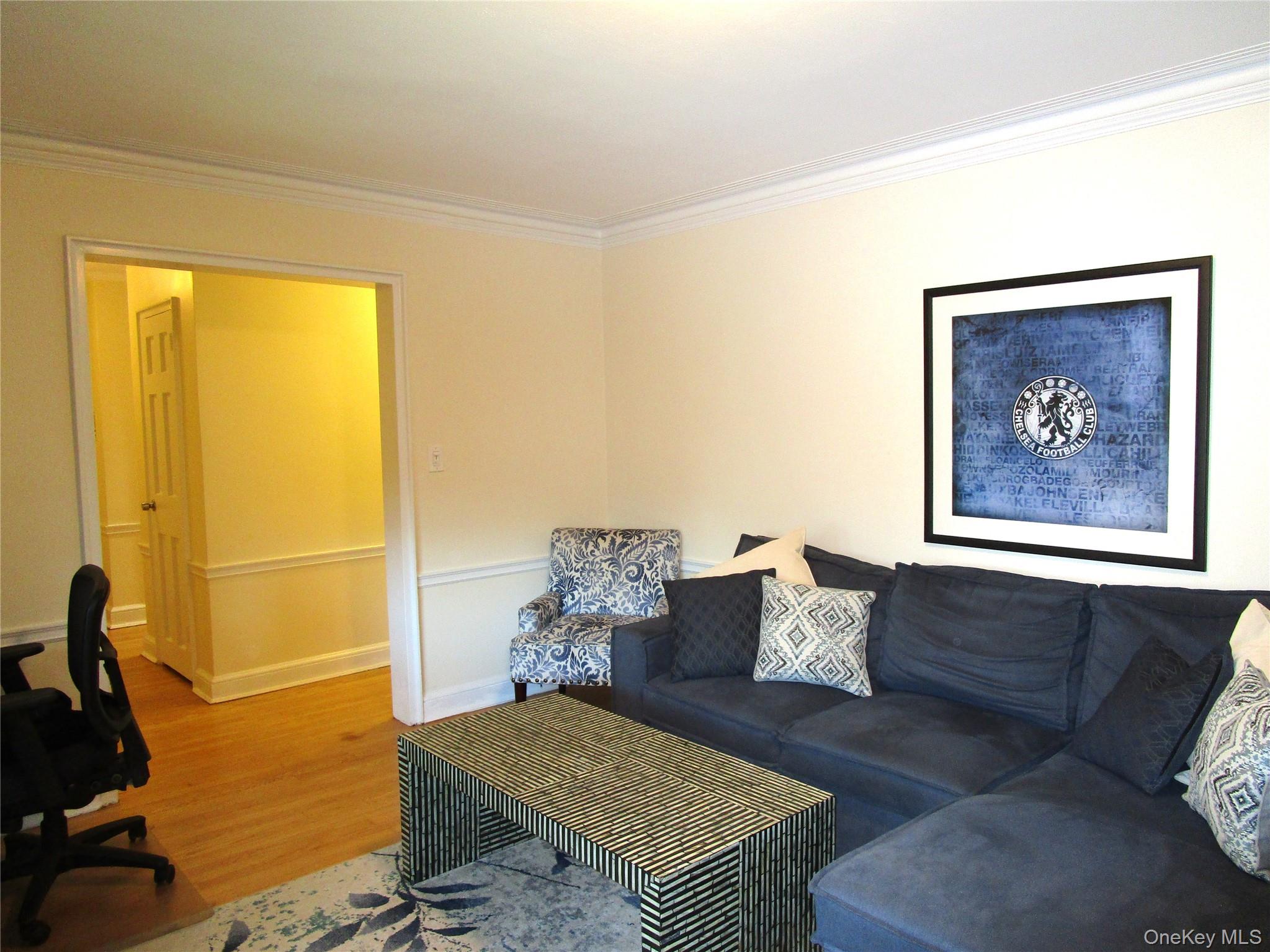 43 N Forest Avenue # C-23, Rockville Centre, NY 11570