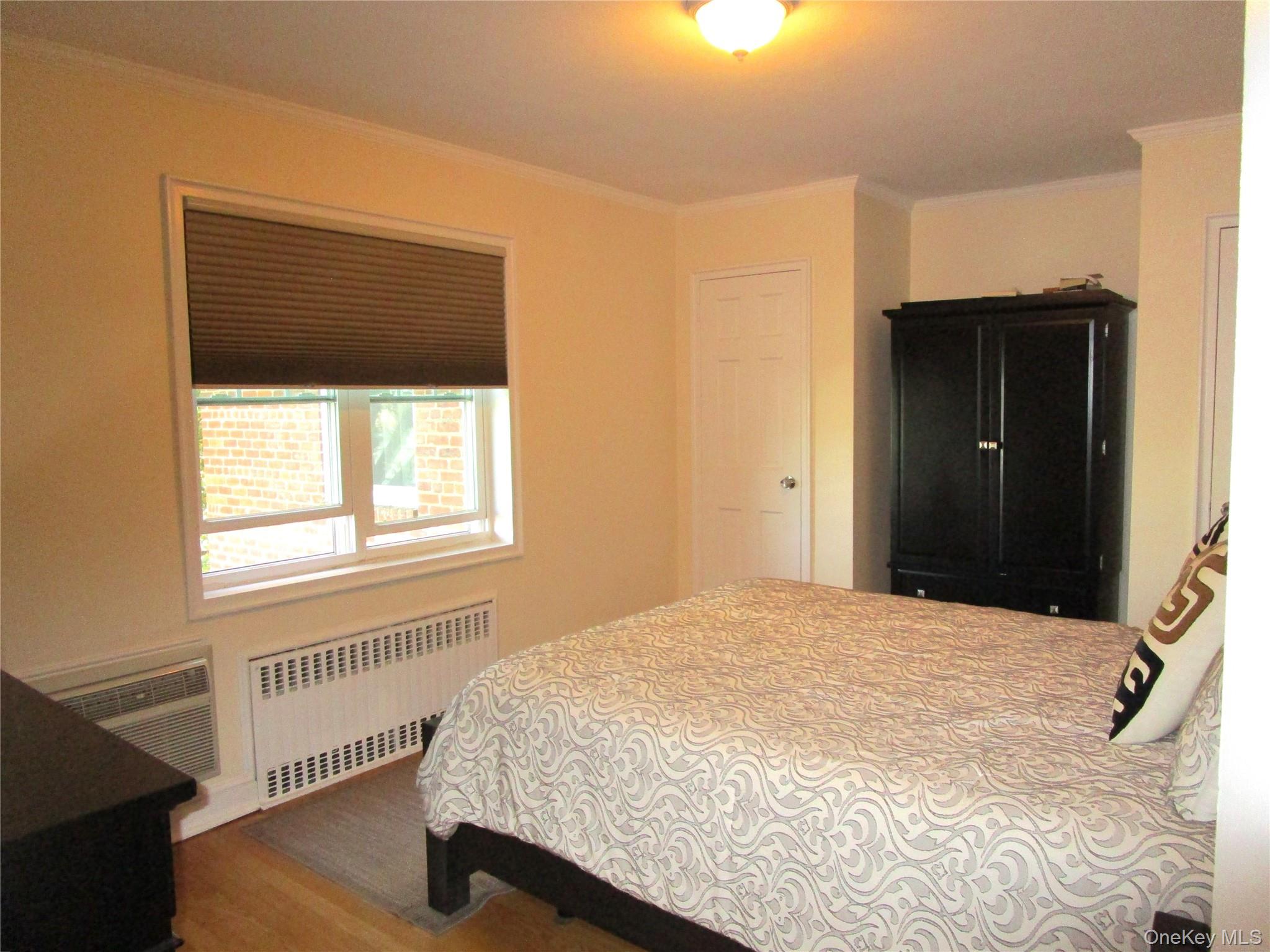 43 N Forest Avenue # C-23, Rockville Centre, NY 11570