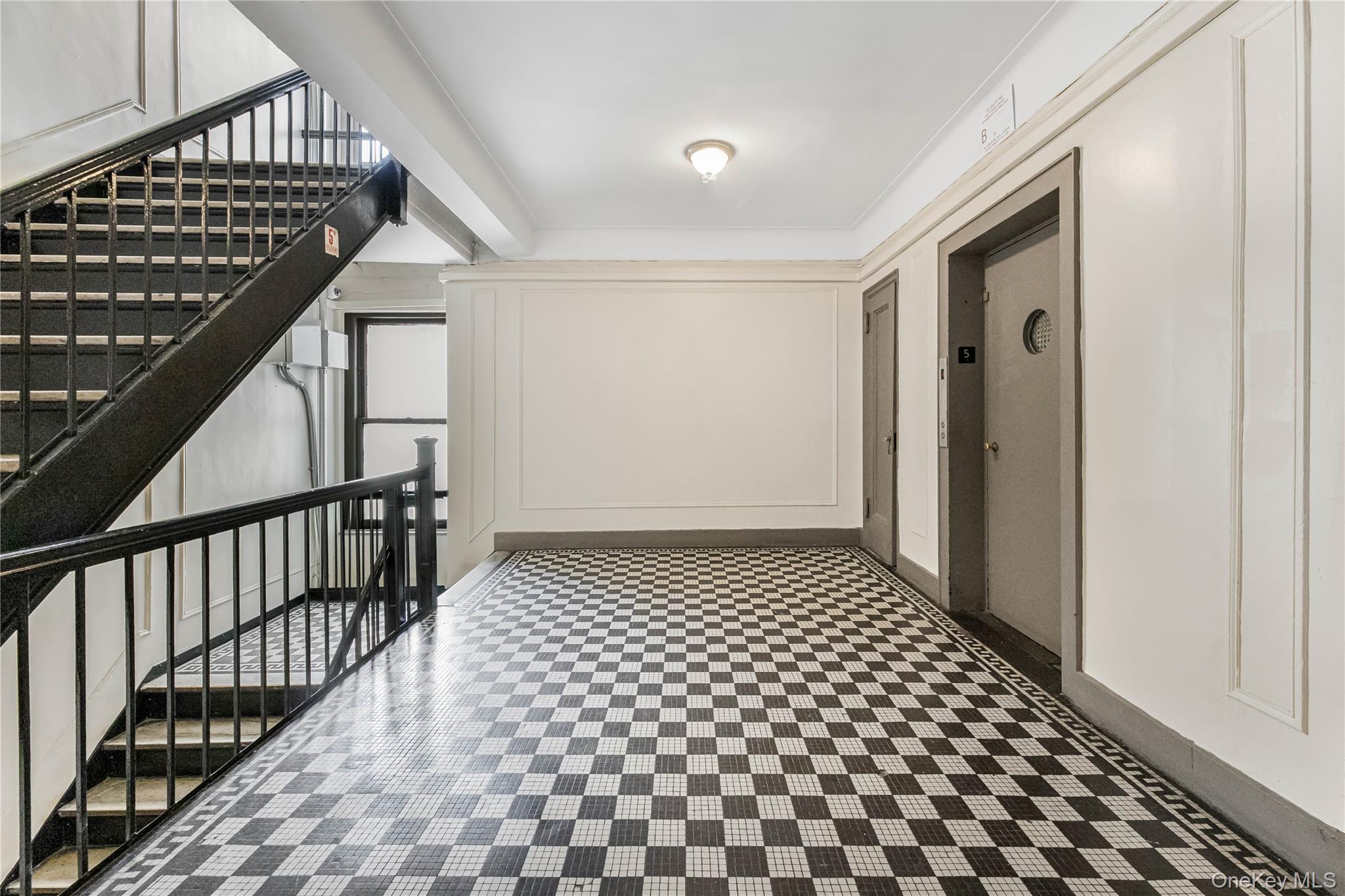 1100 Grand Concourse # 5H, Bronx, NY 10456