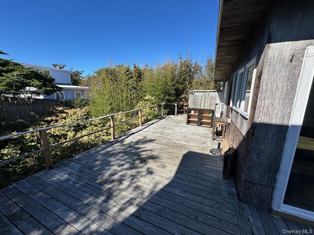 187 Holly Walk, Cherry Grove, NY 11782