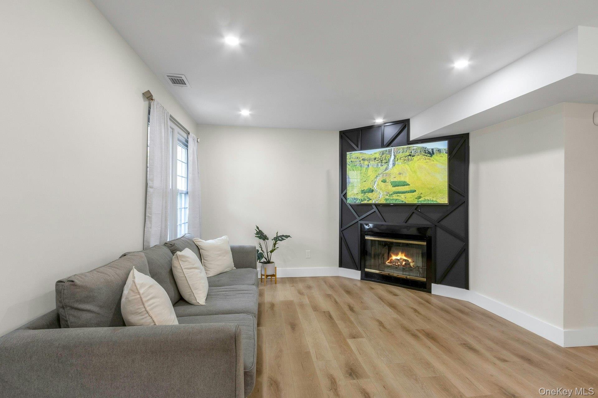 2915 Whispering Hills, Chester, NY 10918