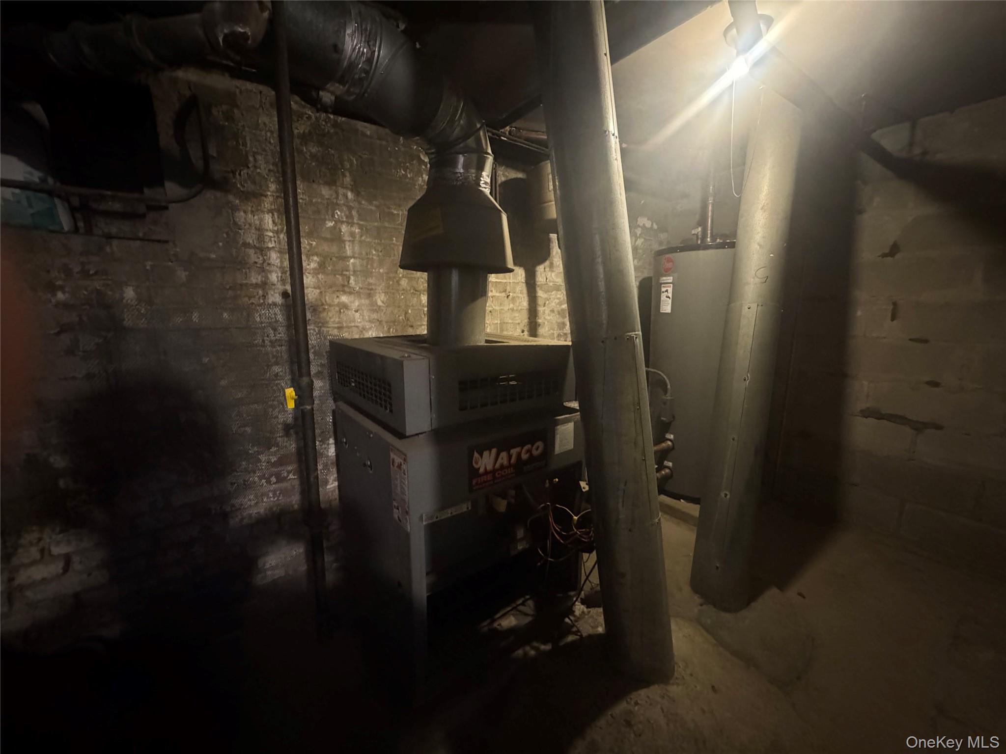 4808 Broadway, Astoria, NY 11103