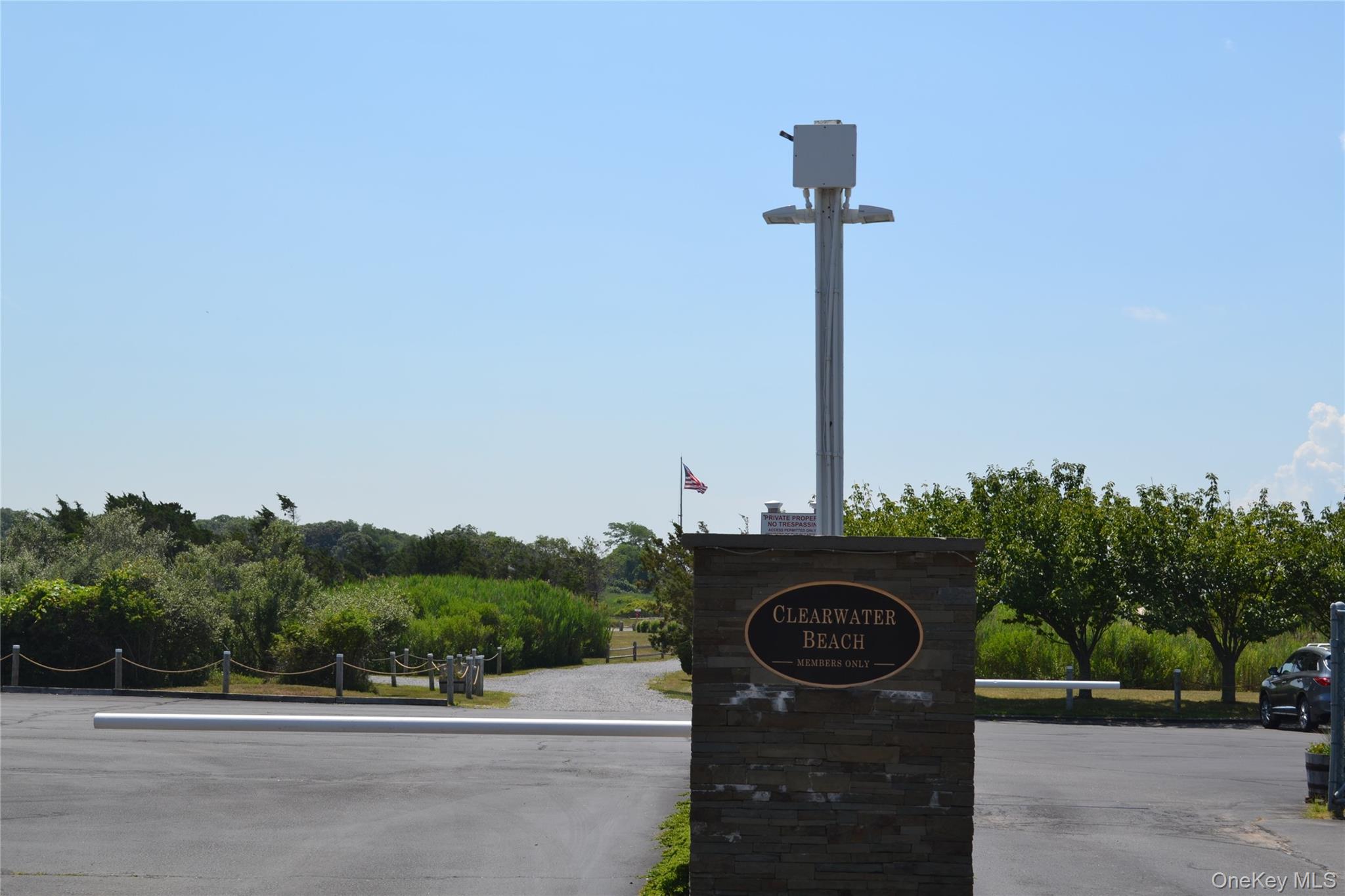 33 Sherwood Lane, East Hampton, NY 11937