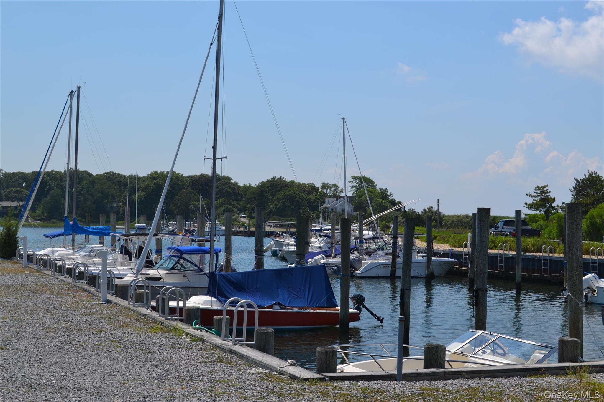 33 Sherwood Lane, East Hampton, NY 11937