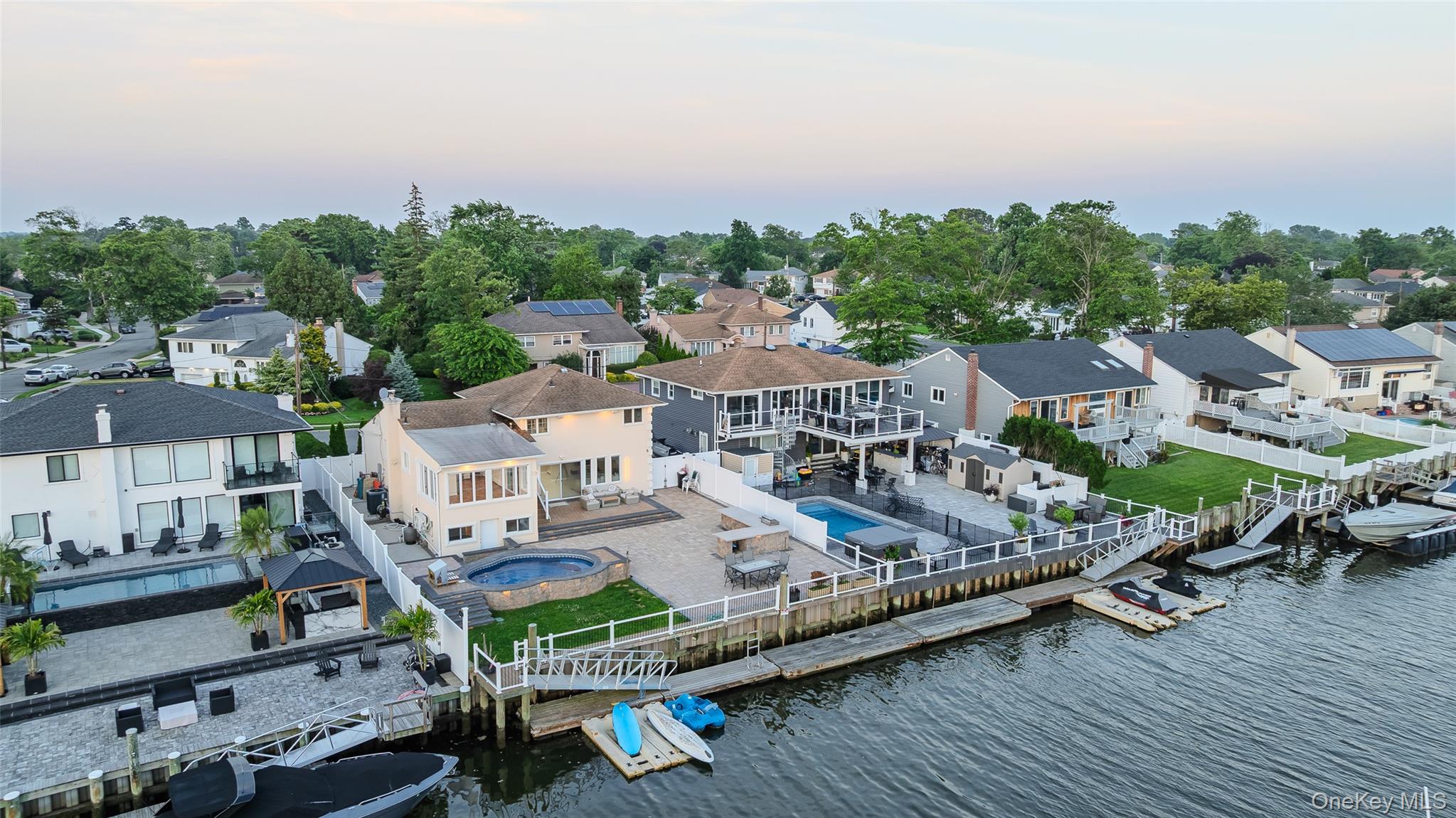 3066 Ann Street, Baldwin Harbor, NY 11510