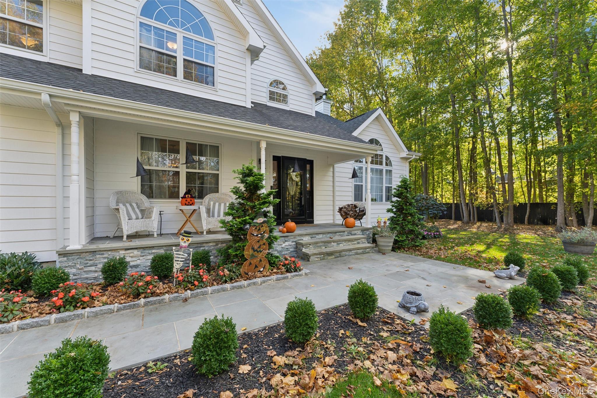 3 Seatuck Cove Circle, Eastport, NY 11941