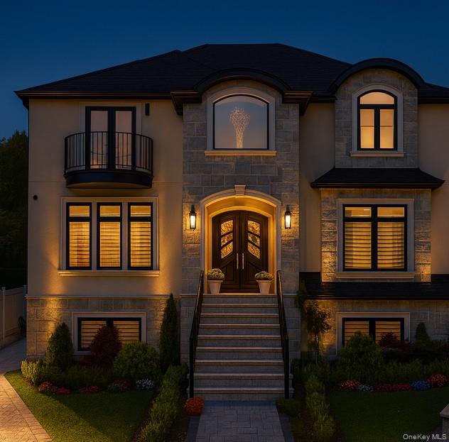 35 Savona Court, Staten Island, NY 10309