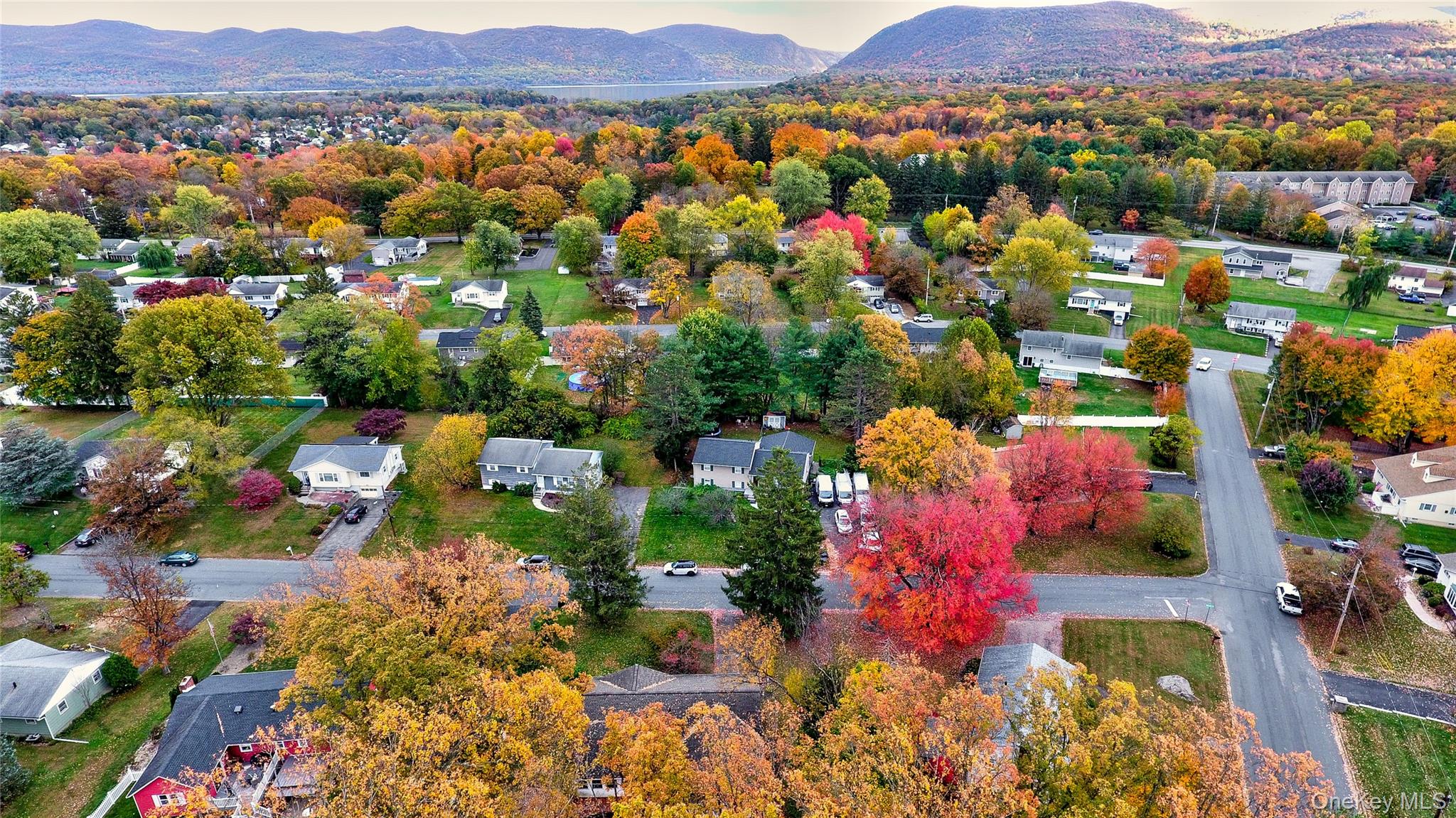 4 Parade Place, New Windsor, NY 12553