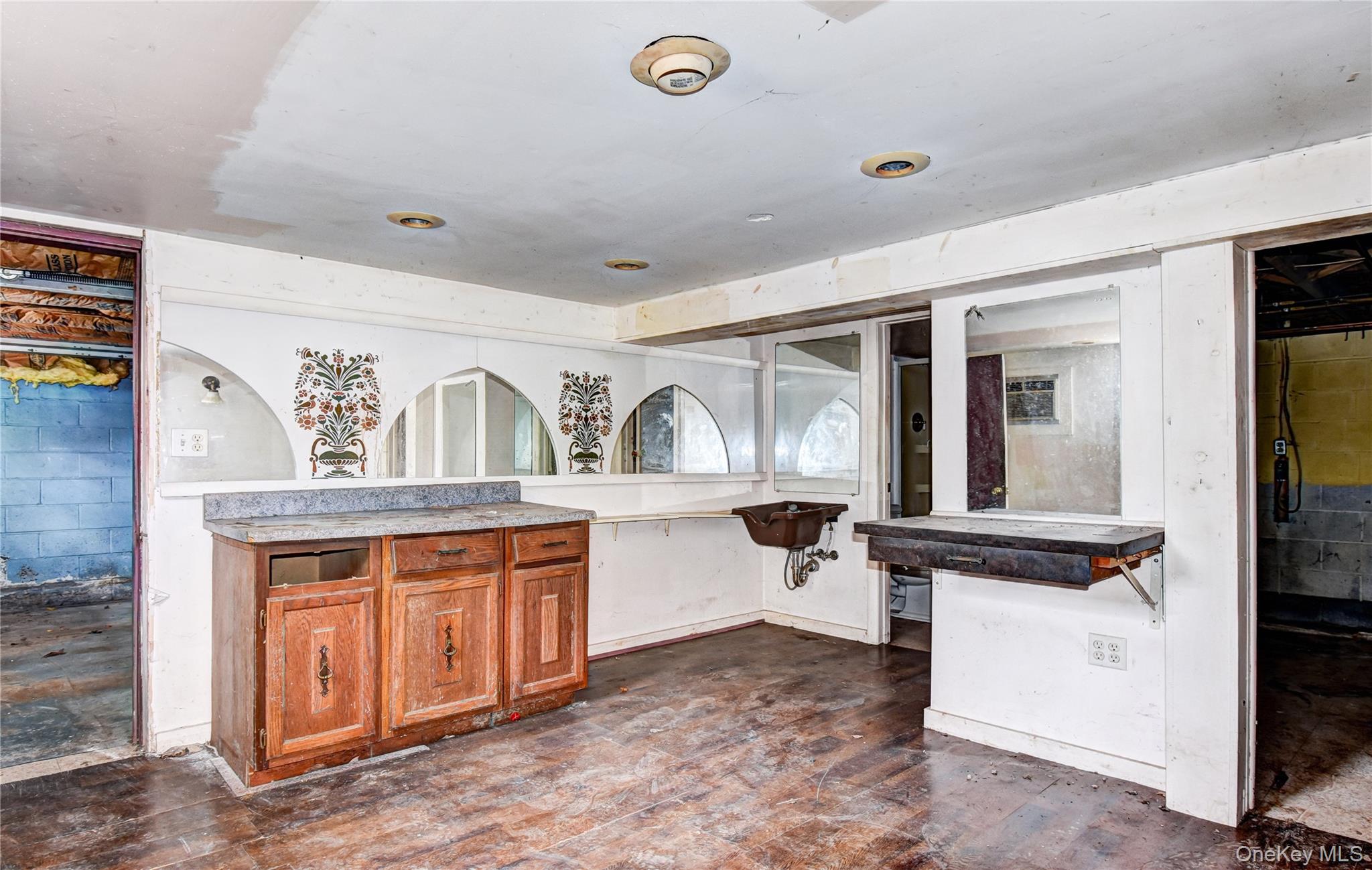 4 Parade Place, New Windsor, NY 12553