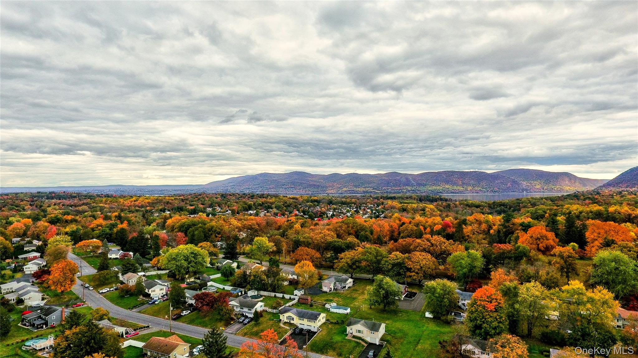 4 Parade Place, New Windsor, NY 12553