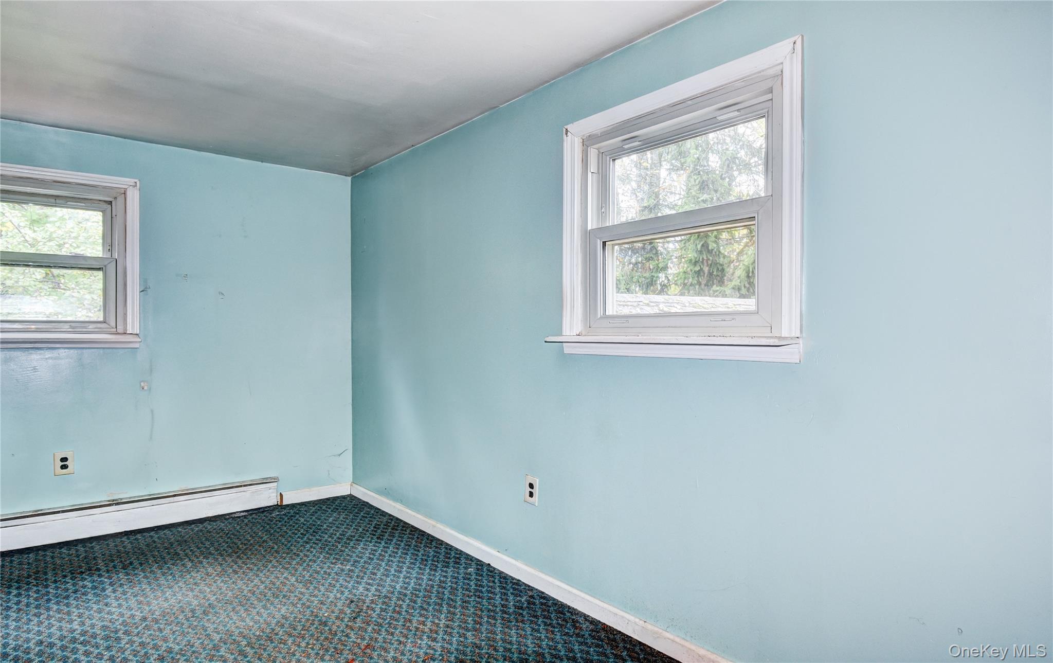 4 Parade Place, New Windsor, NY 12553