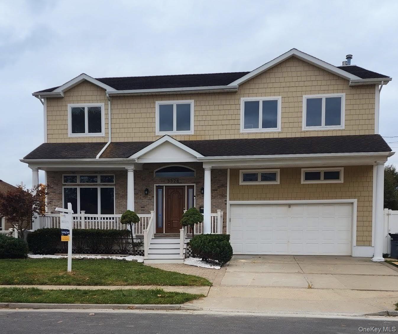 3328 Woodward Street, Oceanside, NY 11572