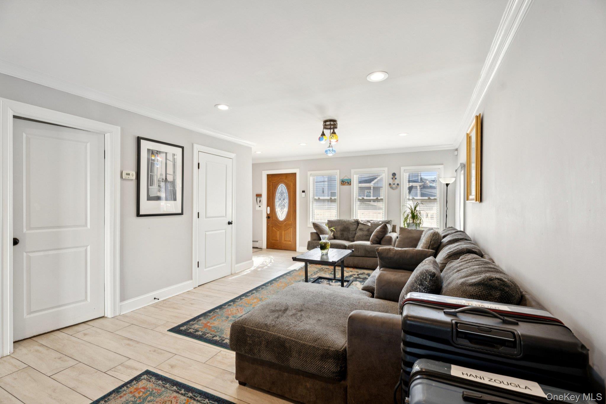 31 Arthur Street, Baldwin, NY 11510