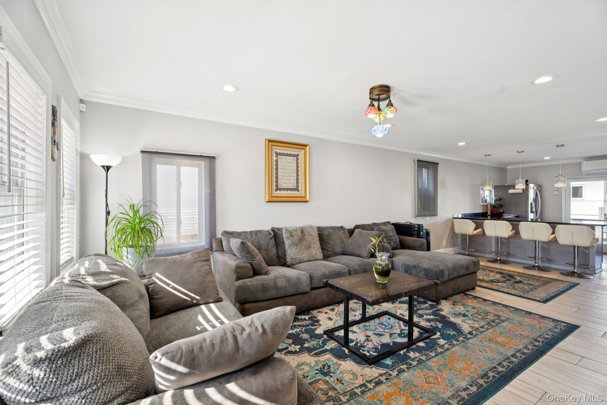 31 Arthur Street, Baldwin, NY 11510