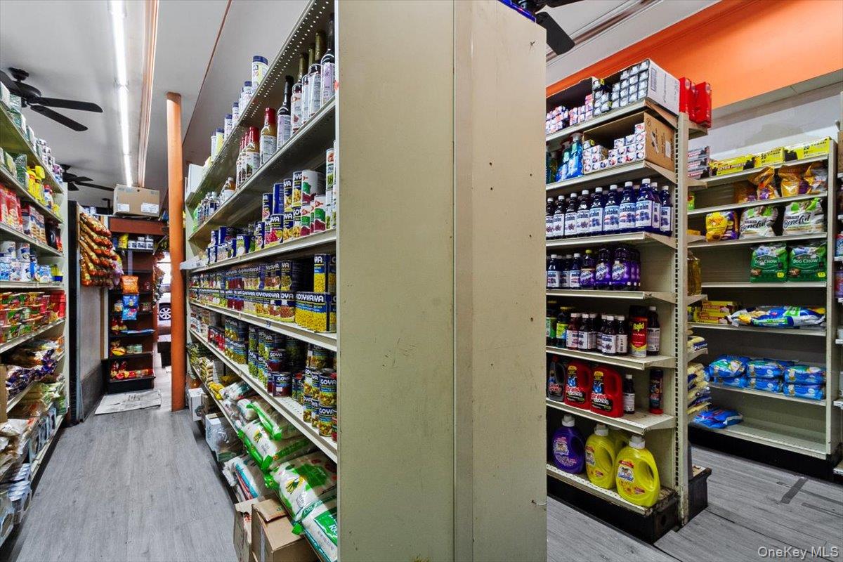 9 Hillside Avenue, New York (Manhattan), NY 10040