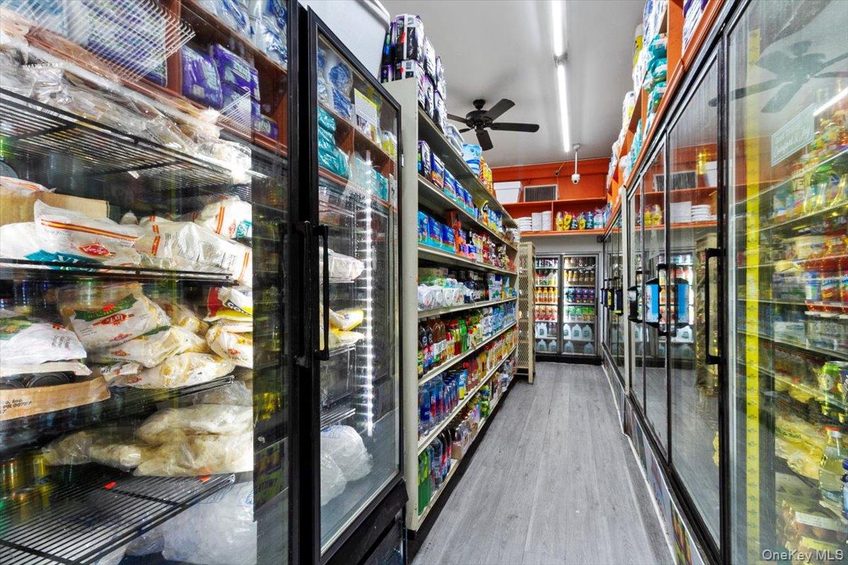 9 Hillside Avenue, New York (Manhattan), NY 10040