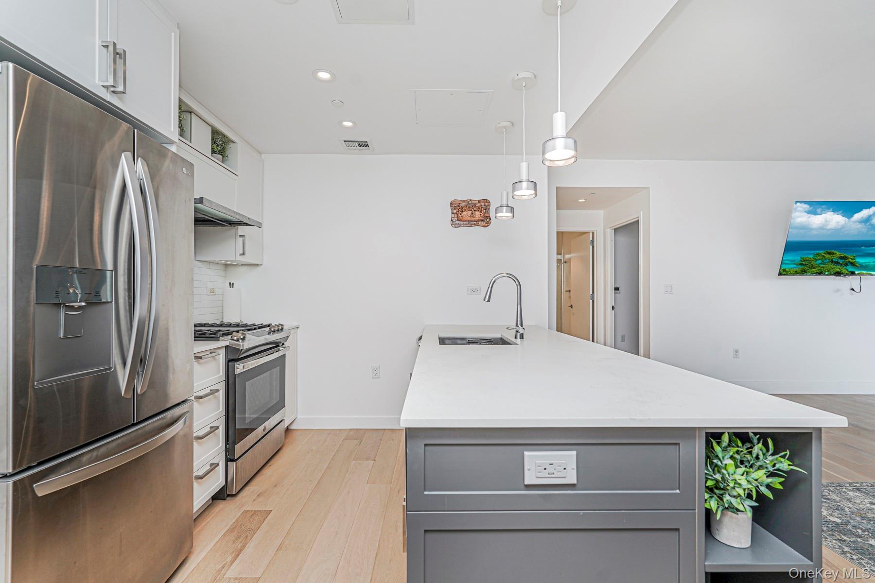 133 Beach 116th Street # 2C, Rockaway Park, NY 11694