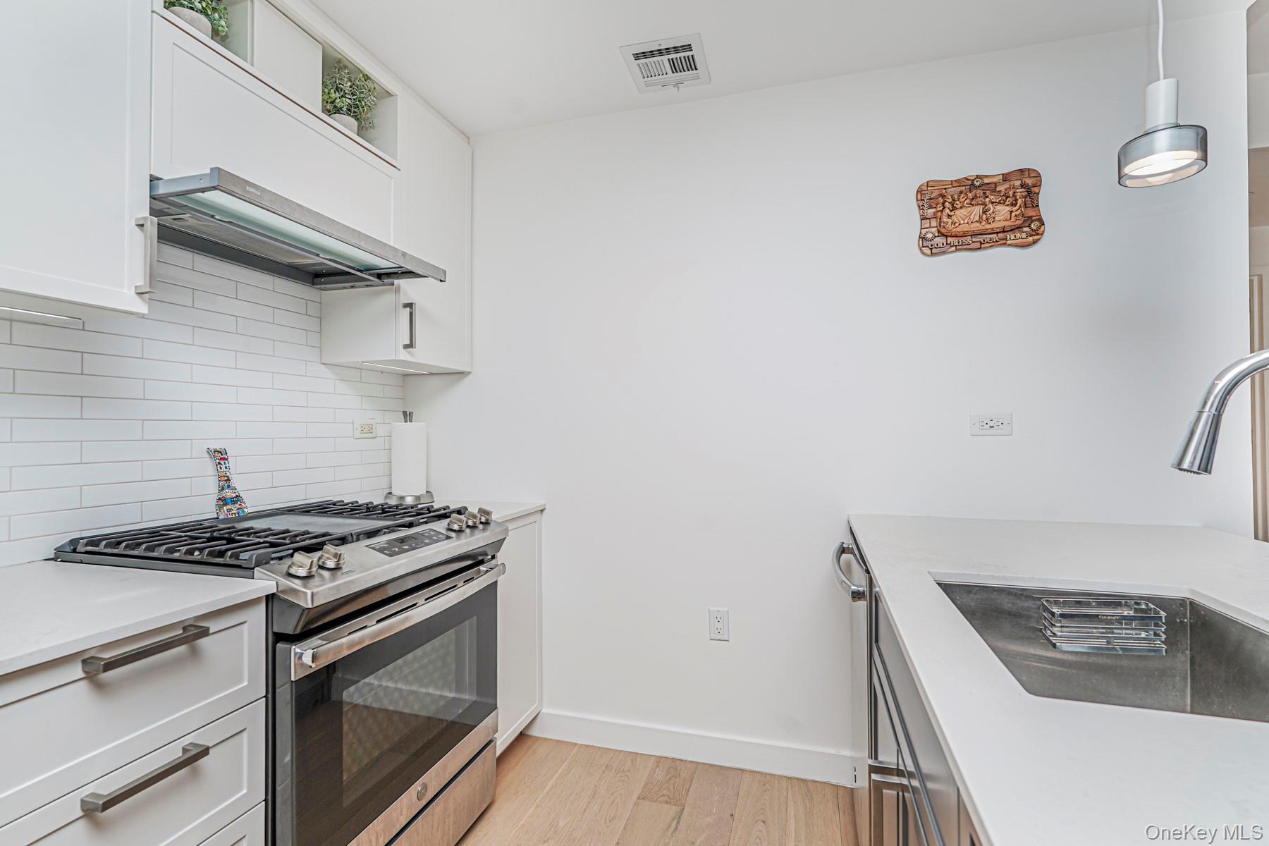 133 Beach 116th Street # 2C, Rockaway Park, NY 11694