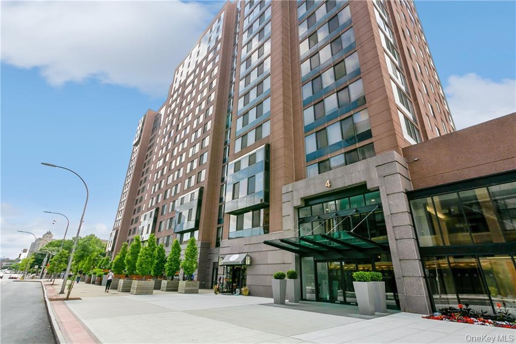 4 Martine Avenue # 411, White Plains, NY 10606
