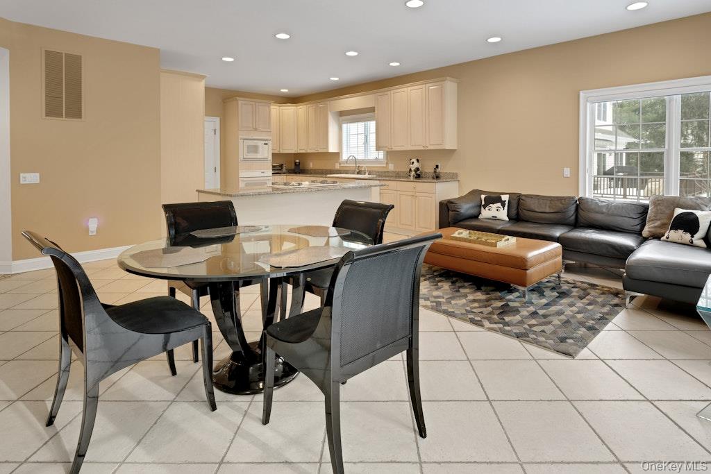 22 Birdsall Farm Drive, Armonk, NY 10504