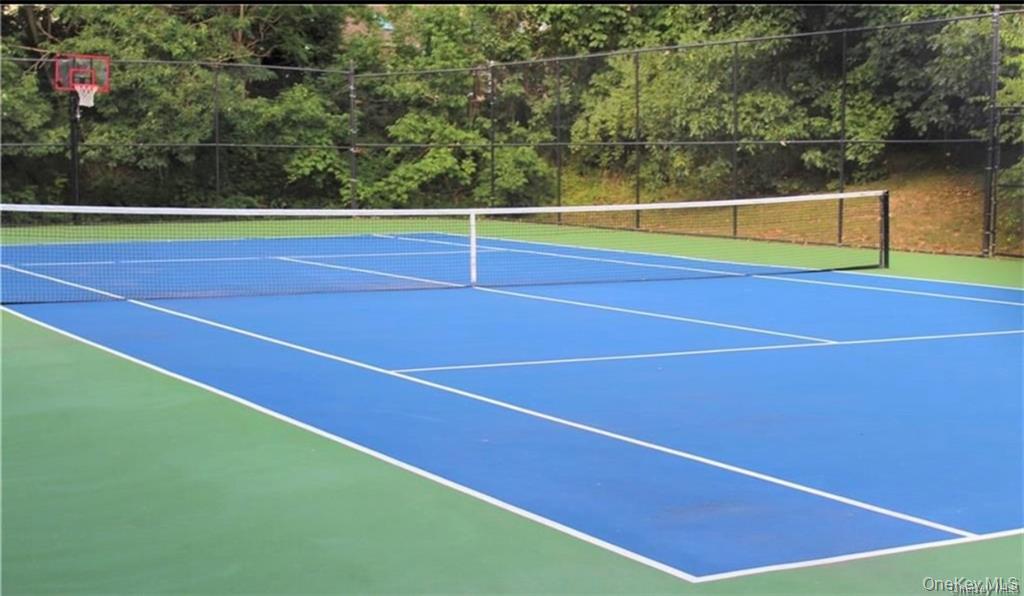 22 Birdsall Farm Drive, Armonk, NY 10504