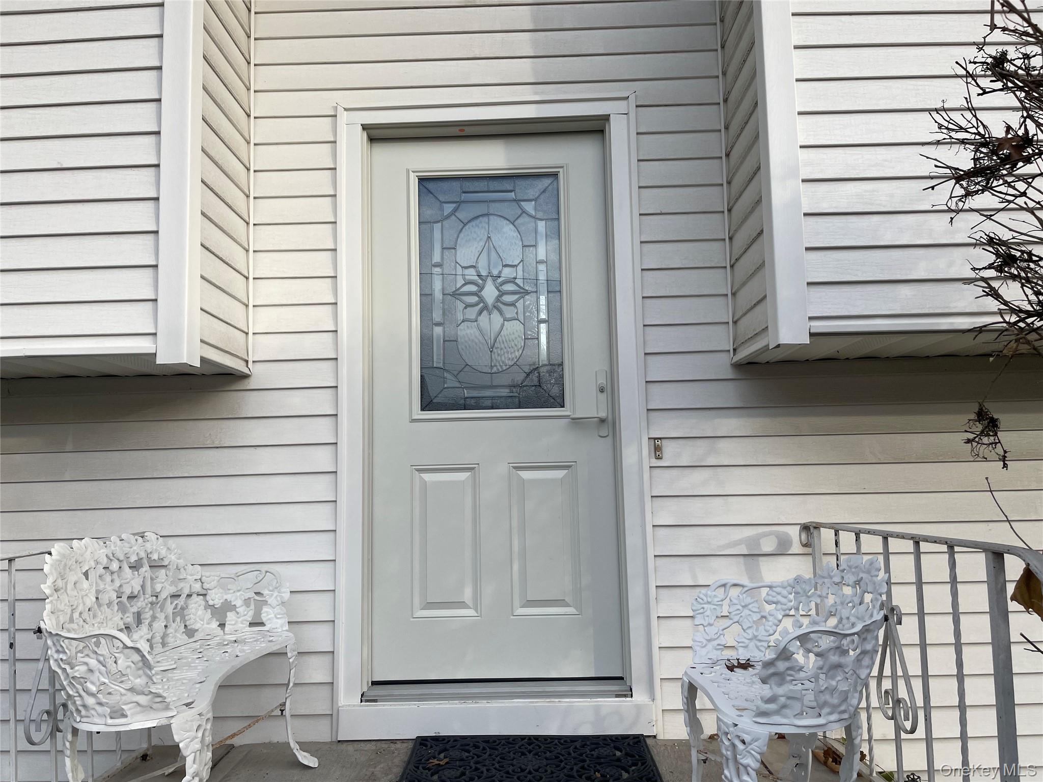 3 Cedar Avenue, Orangeburg, NY 10962