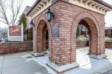 12-32 Diane Place # 204 L, Bayside, NY 11360
