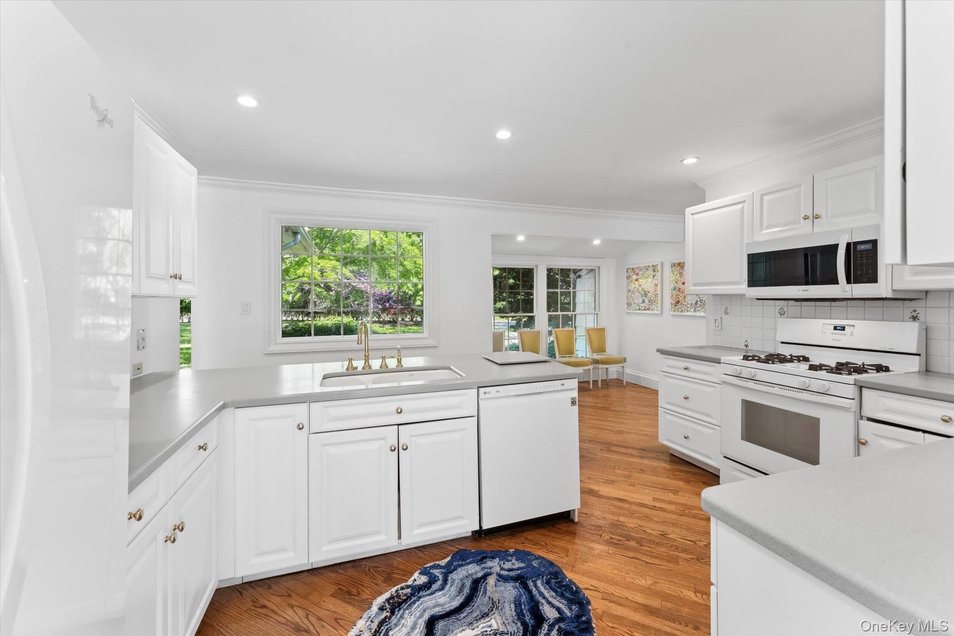 129 Oneck Lane, Westhampton Beach, NY 11978