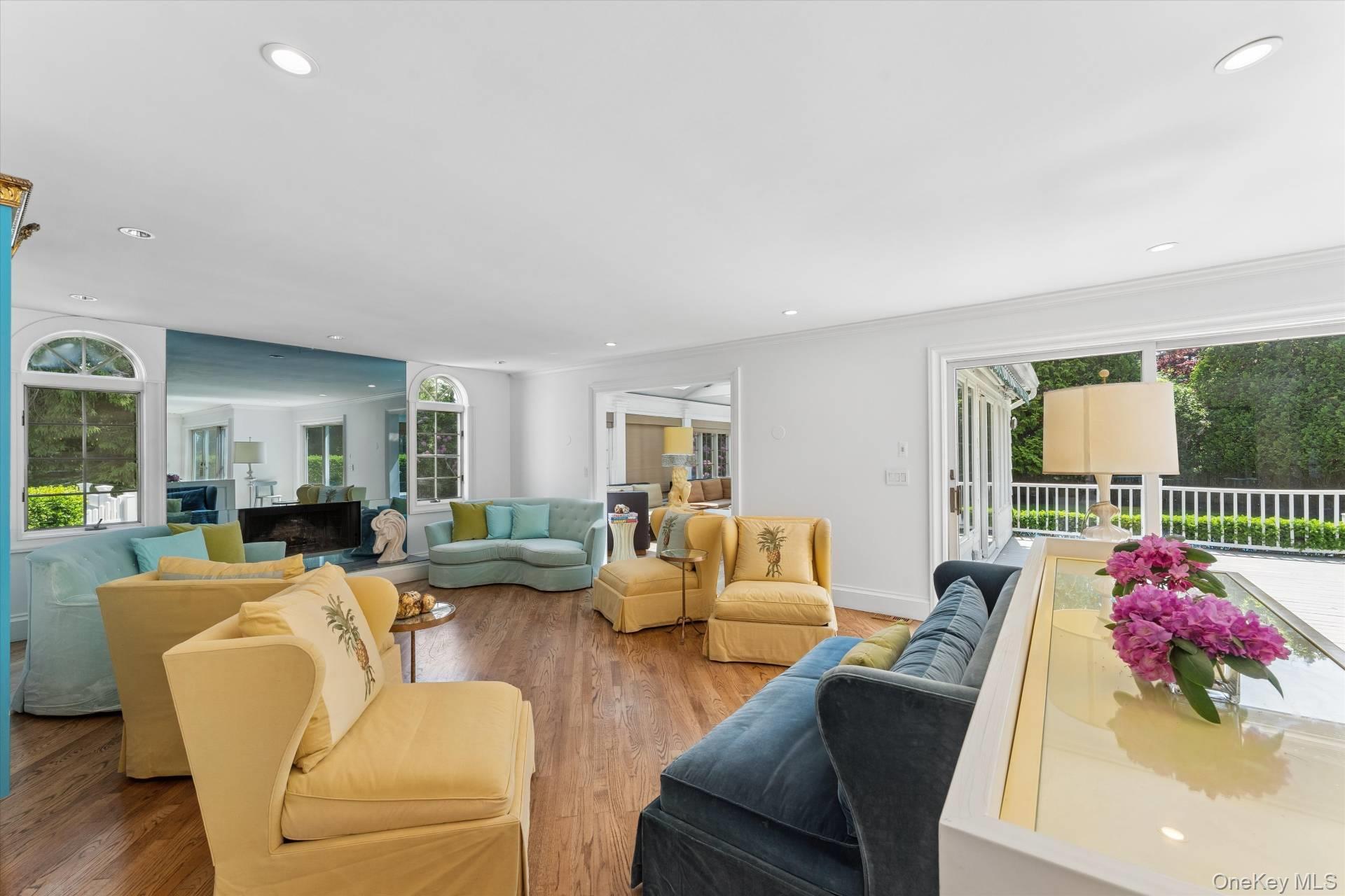 129 Oneck Lane, Westhampton Beach, NY 11978