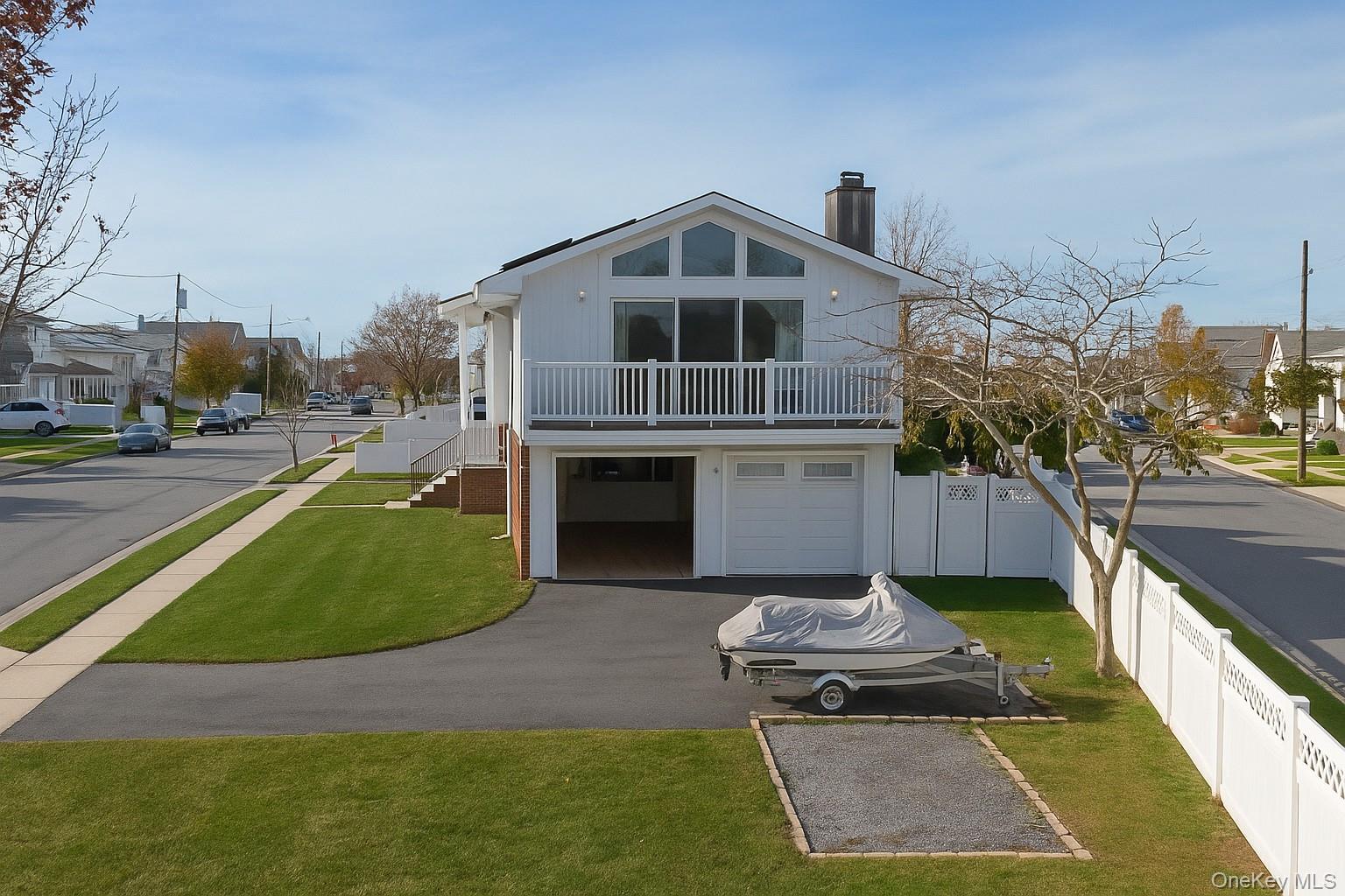 175 Hamilton Avenue, Island Park, NY 11558