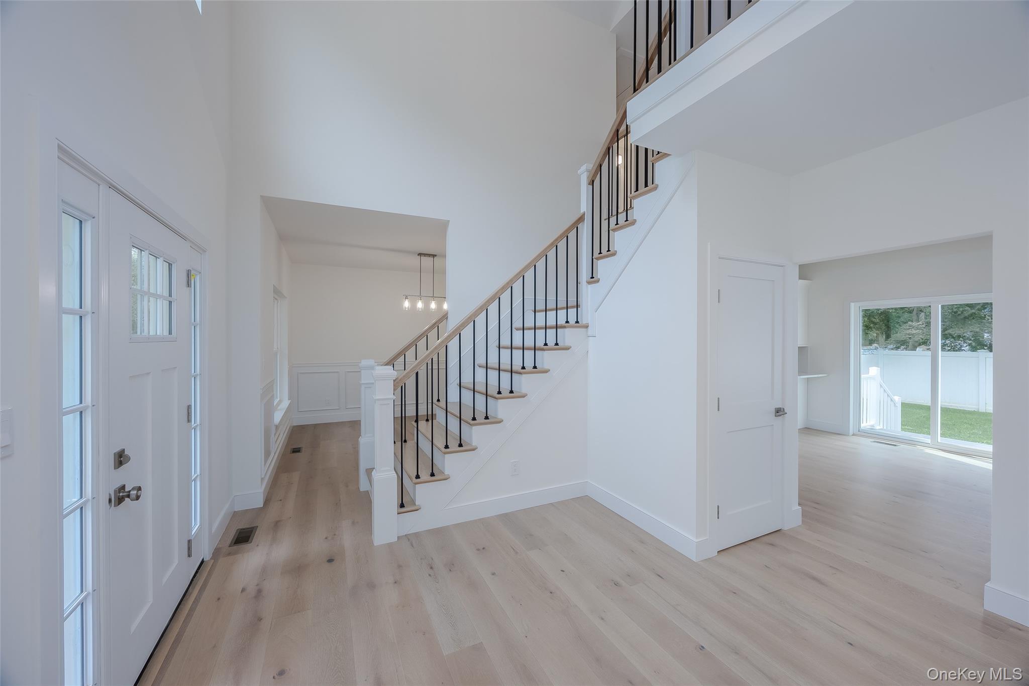 40 Zenith Road, Rocky Point, NY 11778