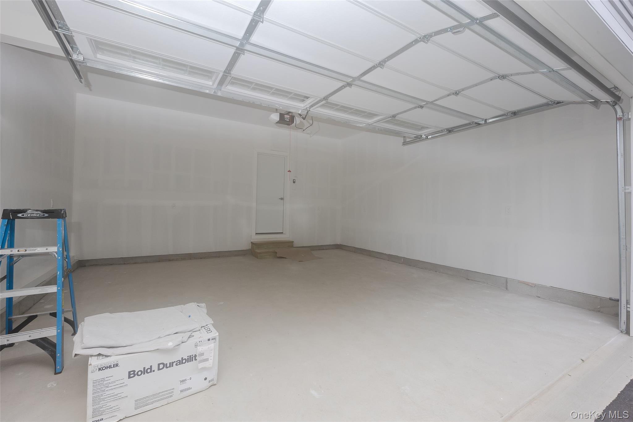 40 Zenith Road, Rocky Point, NY 11778