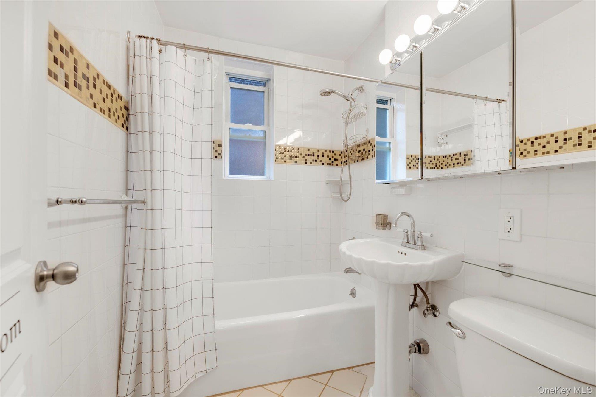 102-55 67 Drive # 4A, Forest Hills, NY 11375