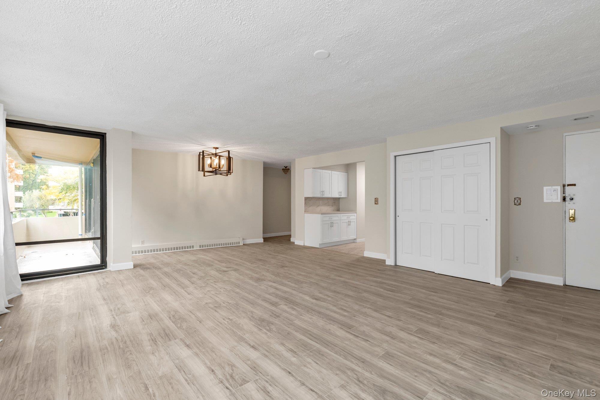 7-25 166 St # 2B, Beechhurst, NY 11357