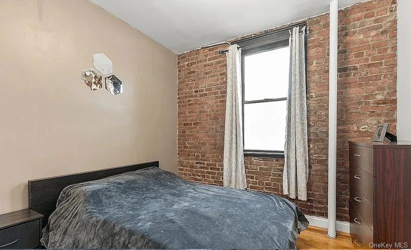 21-37 33rd Street # 1E, Astoria, NY 11103