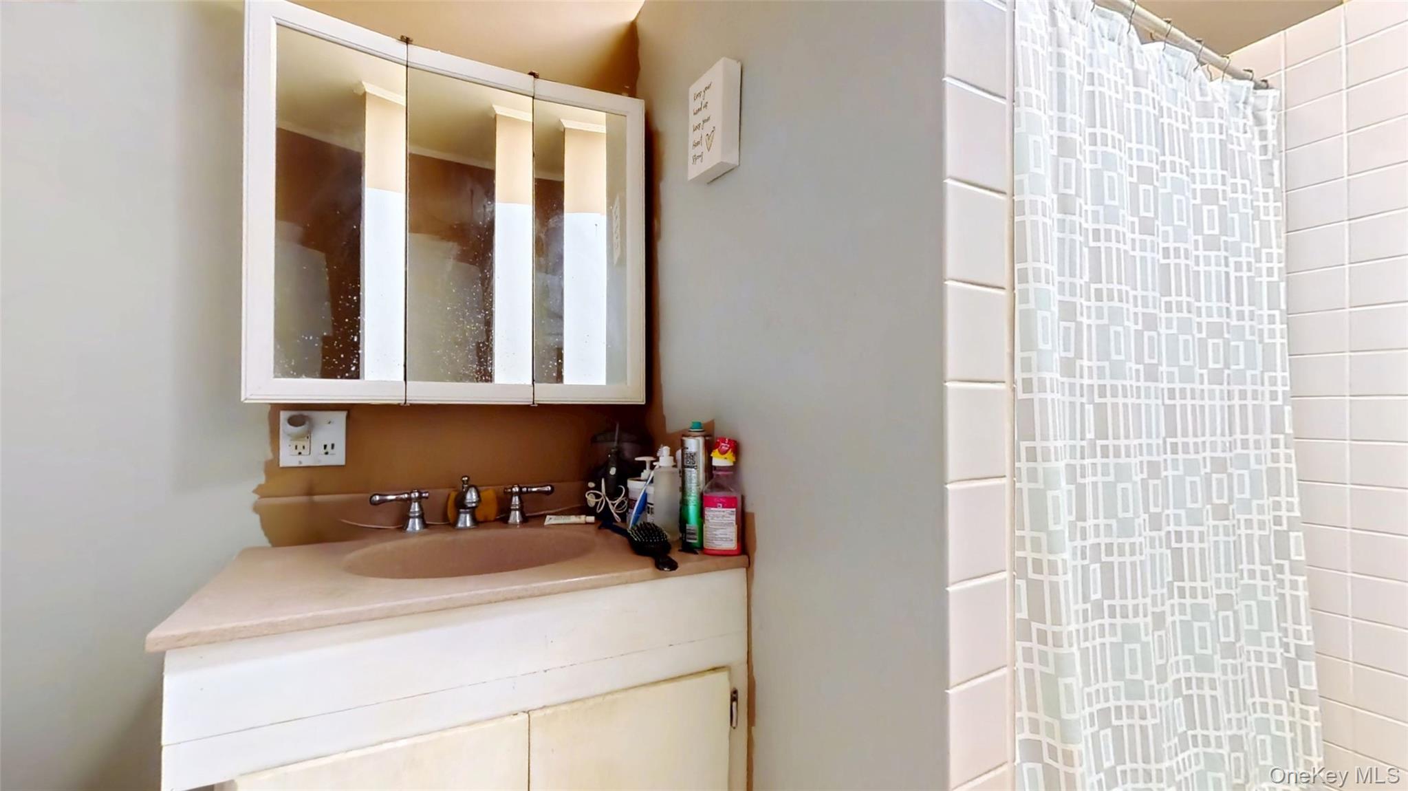 2574-2576 South Avenue, Wappingers Falls, NY 12590