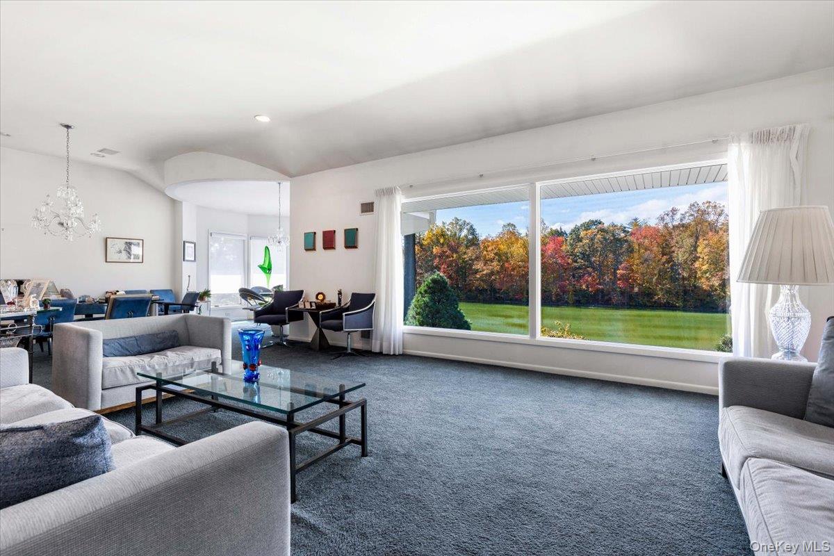 34 Lakeshore Drive, Eastchester, NY 10709