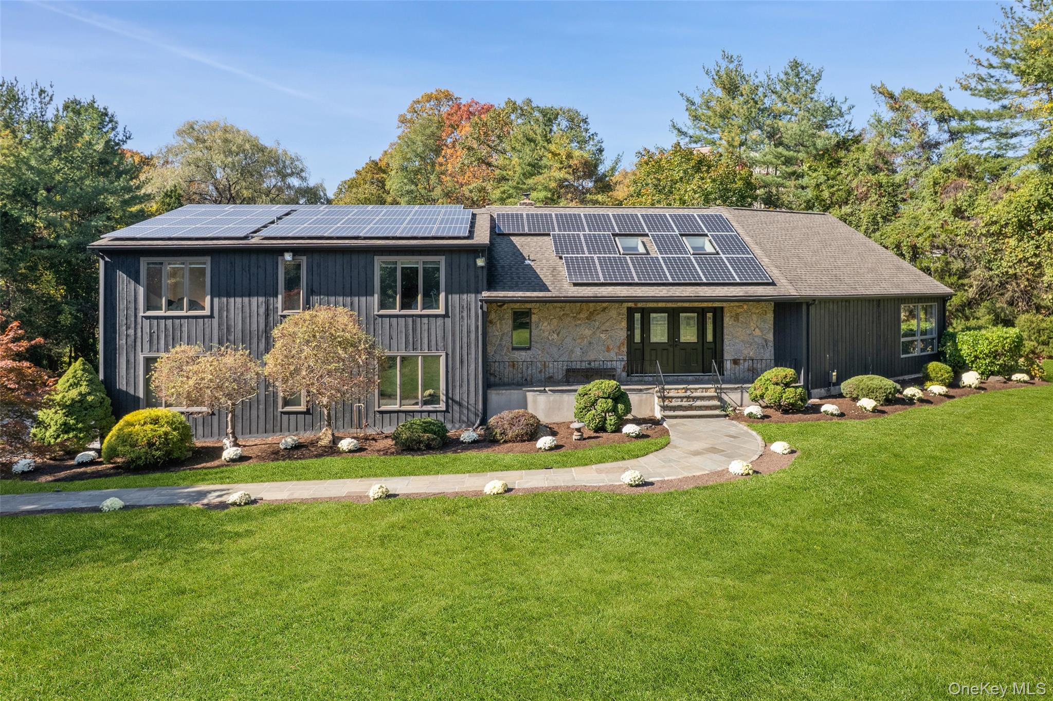 40 Brae Burn Drive, Purchase, NY 10577