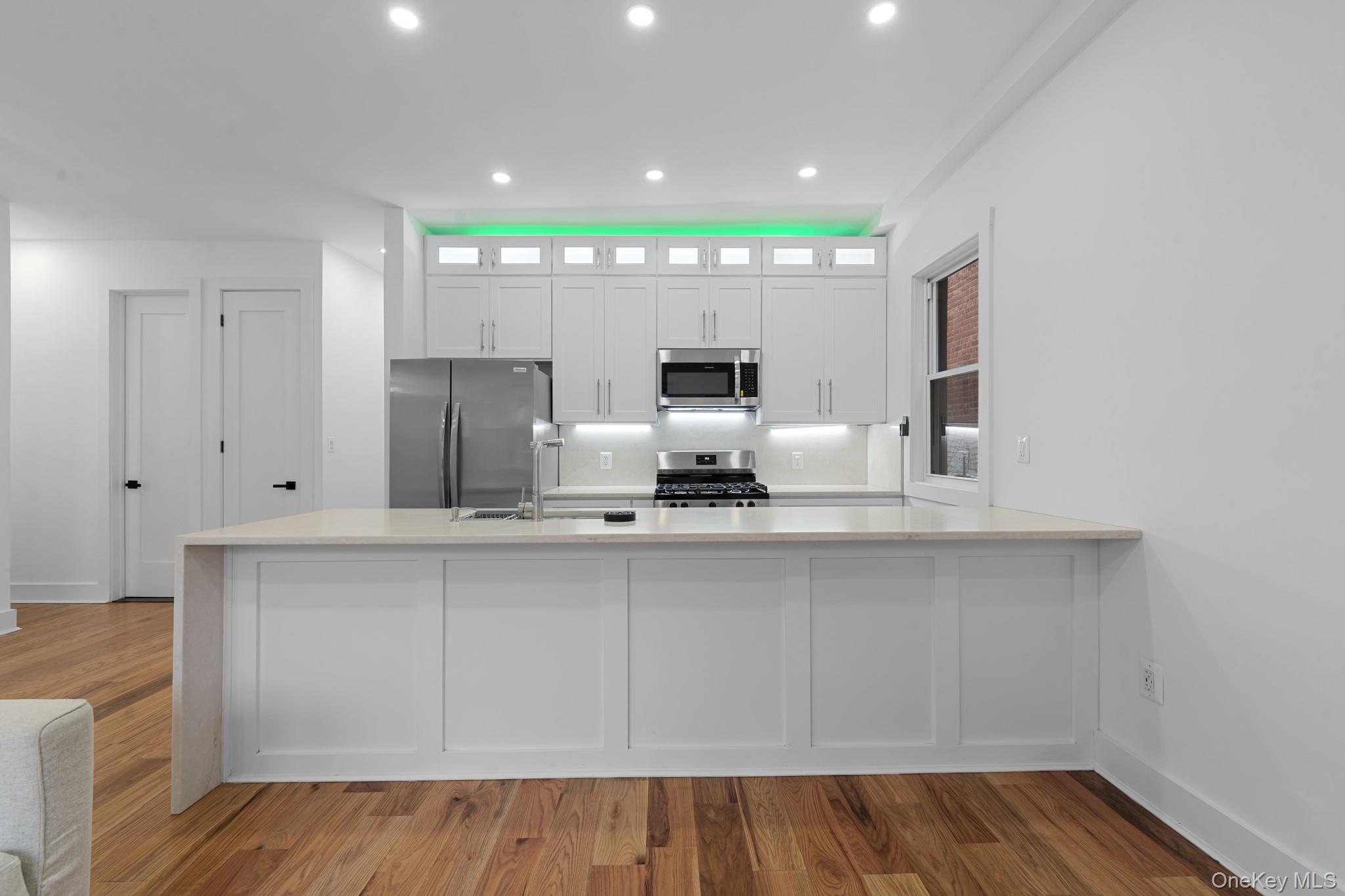 110 Walnut Street, Forest Hills, NY 11375