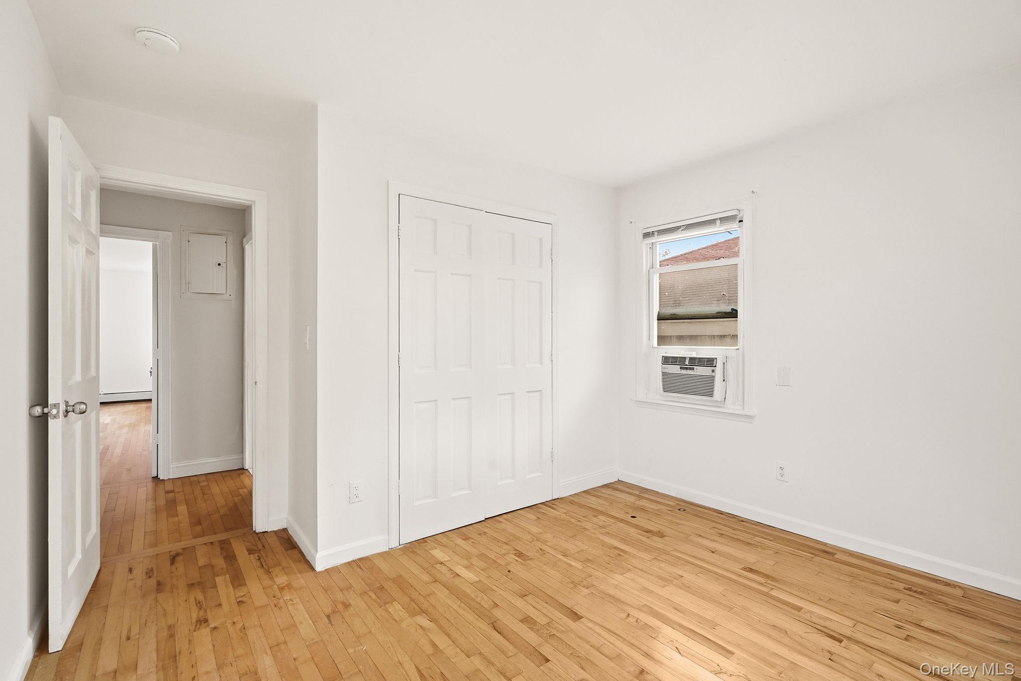 8 Elicar Terrace, Yonkers, NY 10701