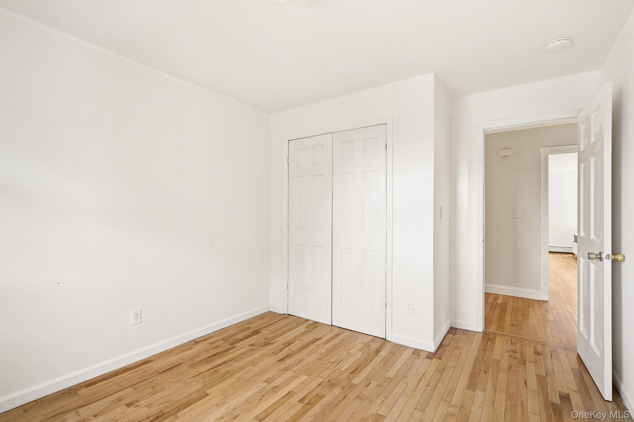 8 Elicar Terrace, Yonkers, NY 10701